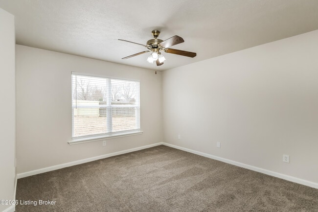 Building Photo - 4112 Willowview Blvd