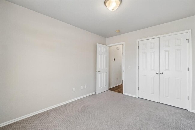 Building Photo - 15921 Katie Ridge Dr