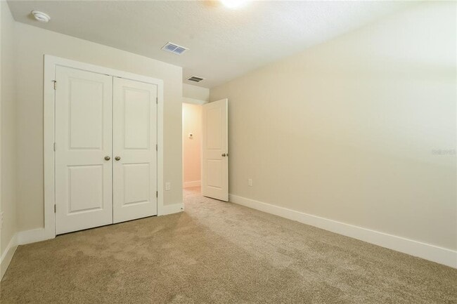 Building Photo - 313 Whiteheart Dr
