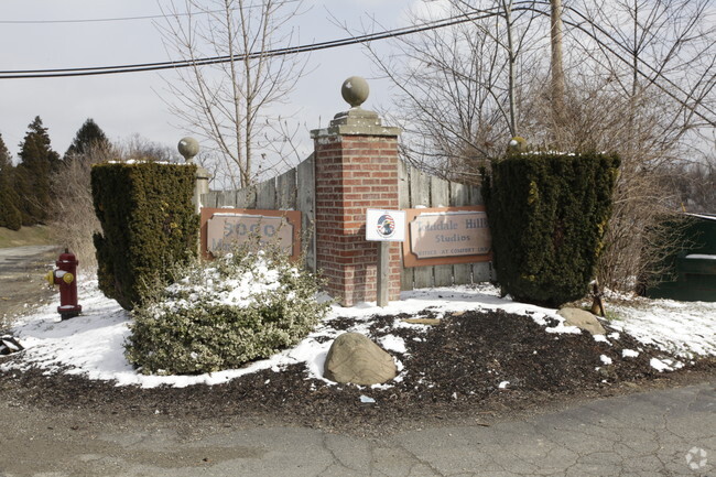 Building Photo - Tonidale Hill Studios