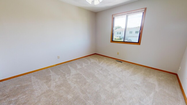 Building Photo - 2439 Gall Ave