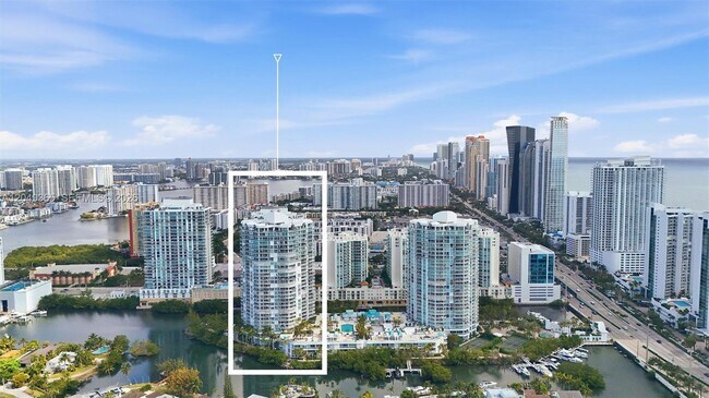 Building Photo - 16500 Collins Ave