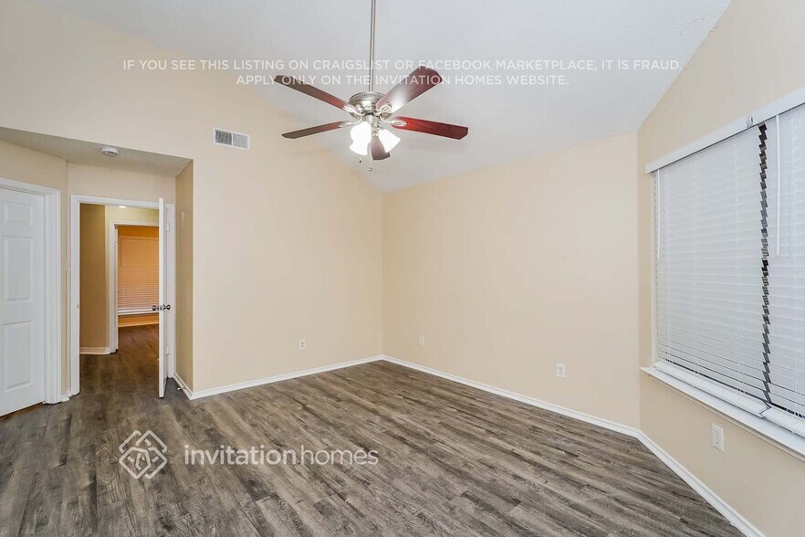 Building Photo - 1610 Autumn Breeze Ln