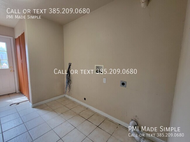 Building Photo - 483 N 1220 W