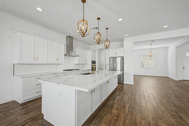 Building Photo - 13103 N 174th Dr