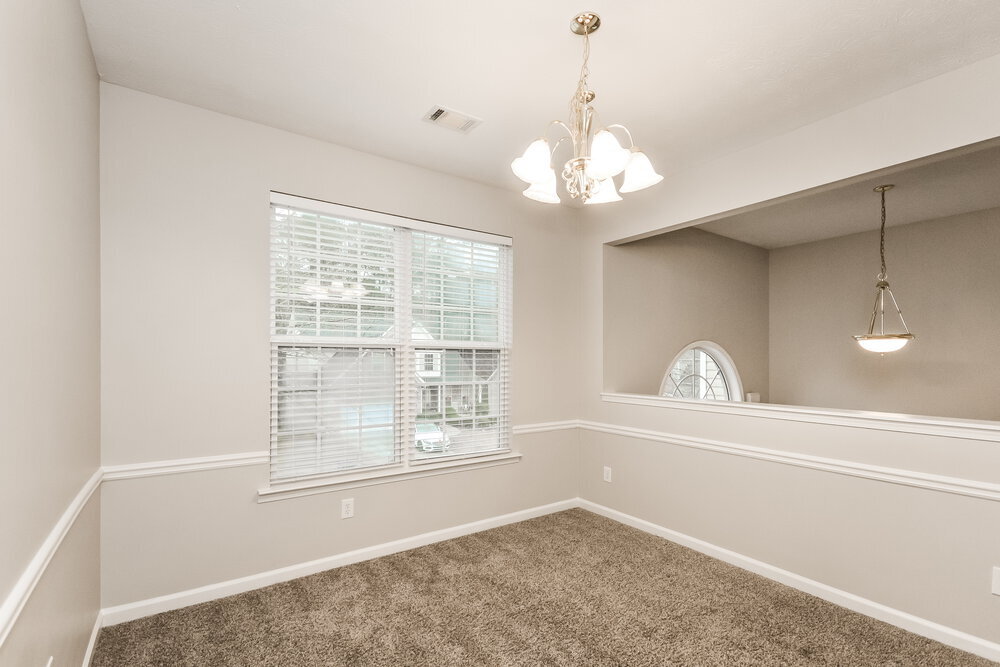 Building Photo - 2331 Temple View Ct