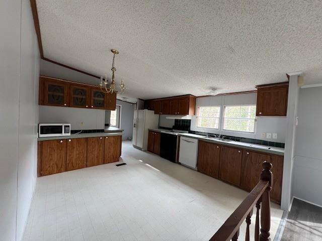 Building Photo - 1345 Bay St