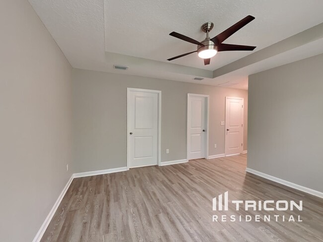 Building Photo - 470 Chandler Dr