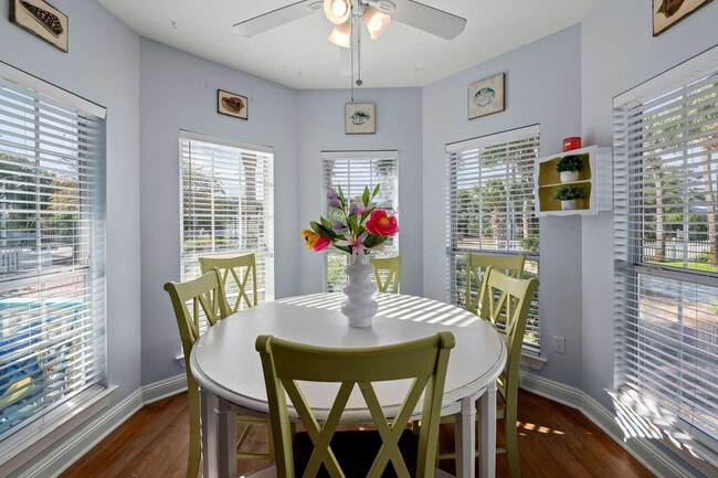 Building Photo - 4431 Luke Ave