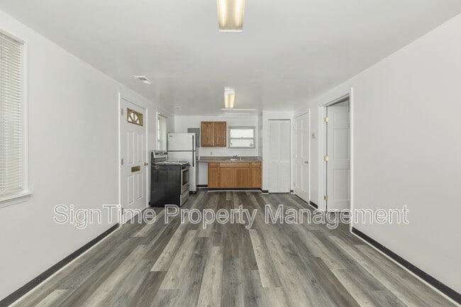 Building Photo - 796 Frederick St