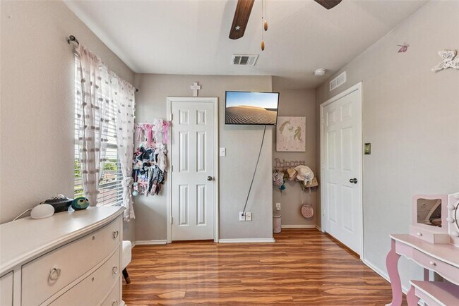 Building Photo - 538 Travertine Trail