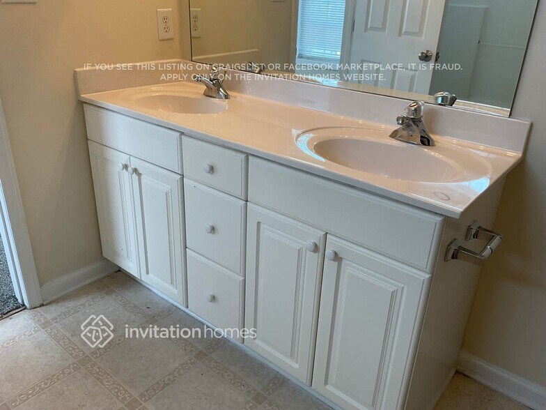 Building Photo - 4125 Bay Rum Ln