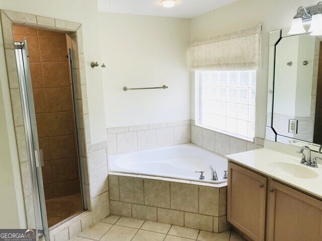Building Photo - 1024 Greenwillow Dr