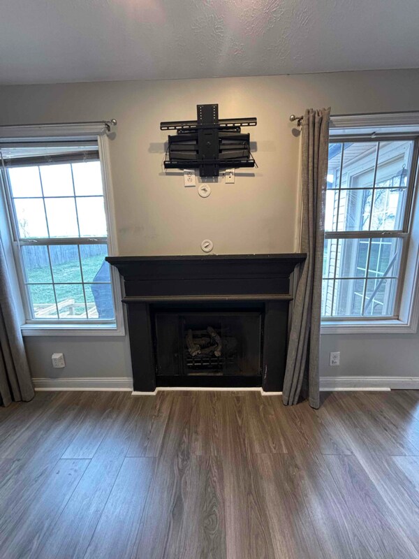 Building Photo - 2440 Andersonville Dr