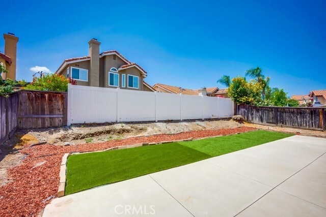 Building Photo - 1326 Kroonen Dr