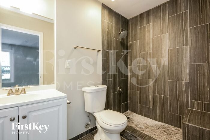 Building Photo - 939 Dickens Rd NW