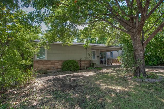 Primary Photo - 3613 E Washburn Ave