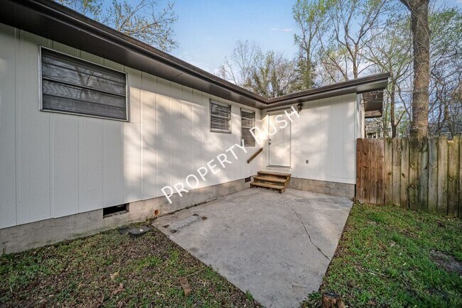 Building Photo - 7118 Shepherd View Cir