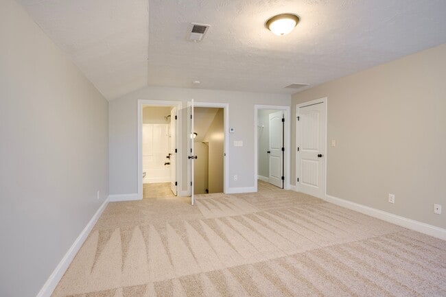 Building Photo - 635 Shipley Ave