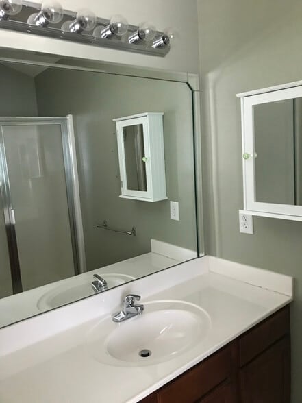 Building Photo - 6490 Whitebeam Trl