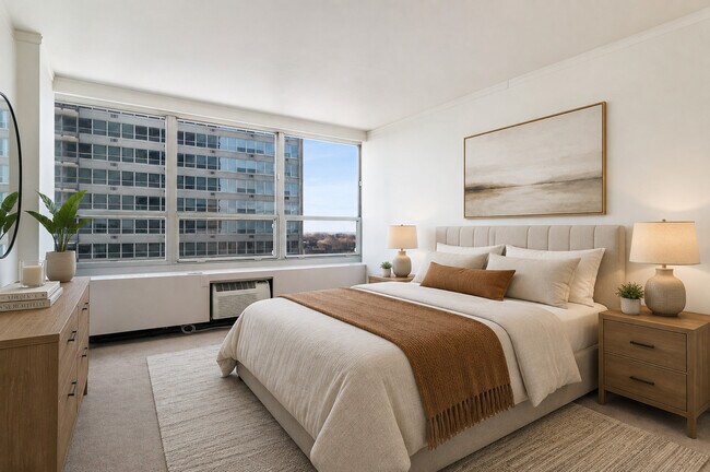 Building Photo - 3550 N Lake Shore Dr