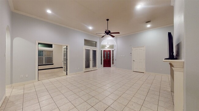 Building Photo - 5909 Sawyer Dr