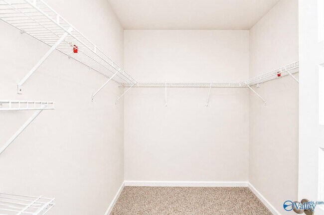 Building Photo - 118 Betty Williams Dr