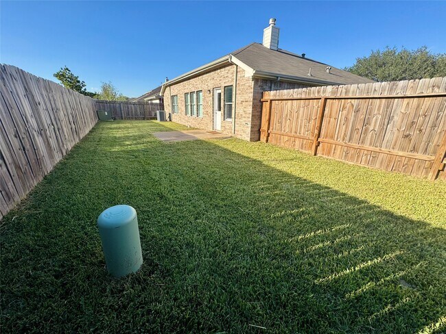 Building Photo - 9530 Flying Eagle Ct