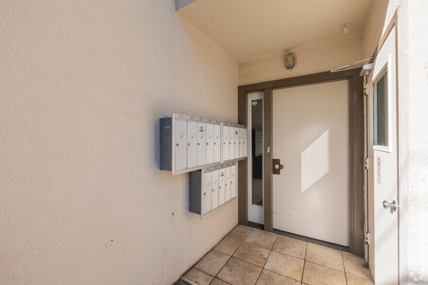 Lobby Photo - Stadium Heights LLC