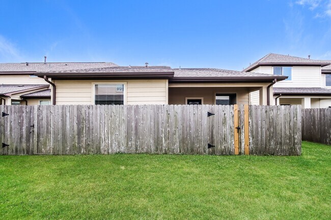 Building Photo - 12227 Ghita Lane