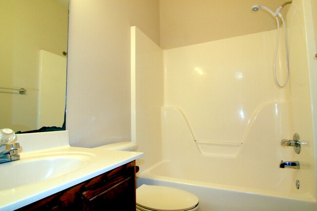Building Photo - 2123 Moonlite Ct