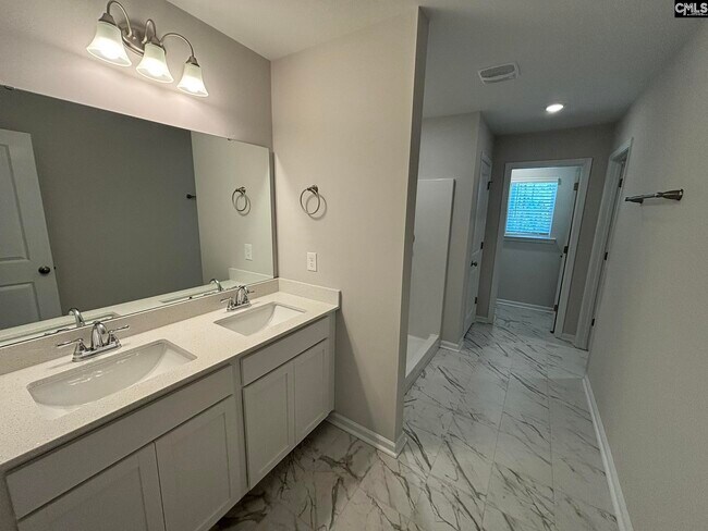 Building Photo - 366 Rabon Rd