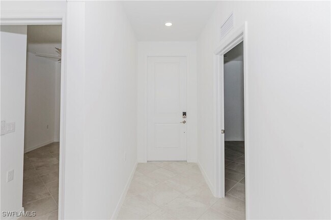 Building Photo - 5491 Double Eagle Cir