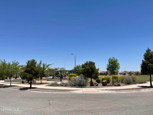 Building Photo - 12412 Furlong Cir
