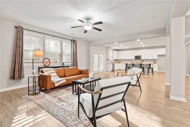Building Photo - 4437 Waxwing St