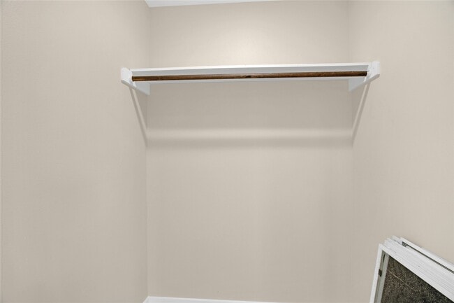 Building Photo - 835 22nd St