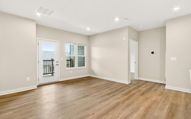 Building Photo - 4395 Peach Lily Ln