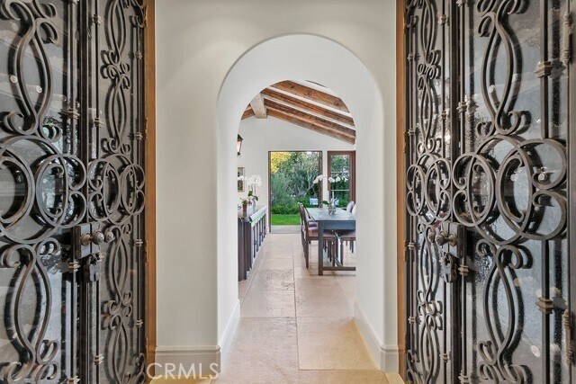 Building Photo - 136 Emerald Bay