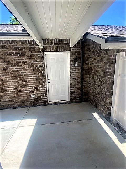 Building Photo - 152 Jackson Alan Dr
