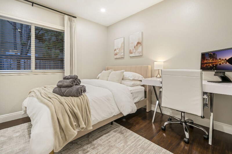 Building Photo - 13103 Ireland Ln