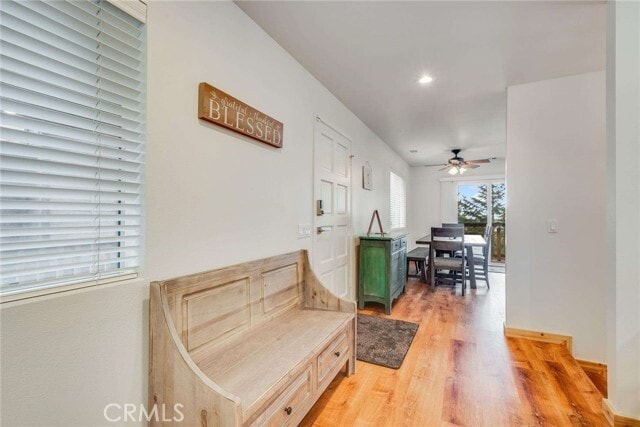 Building Photo - 513 W Victoria Ct