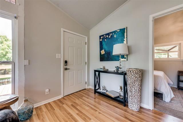 Building Photo - 114 Wood Crest Dr