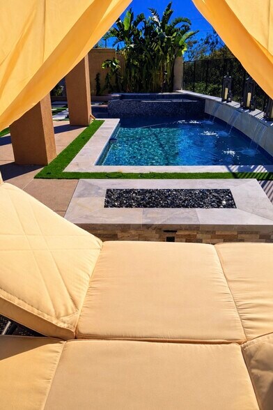 Building Photo - 6785 Mallee St