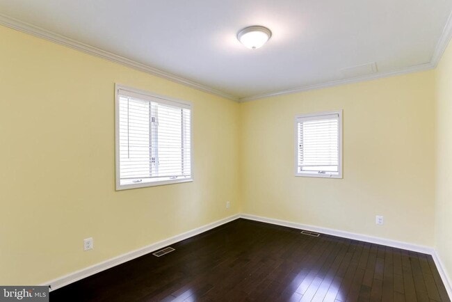 Building Photo - 7658 Gaither Rd