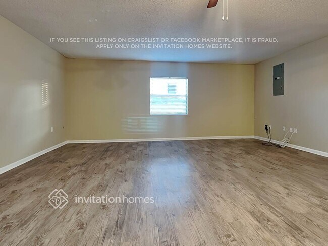 Building Photo - 2714 Doerun Ct