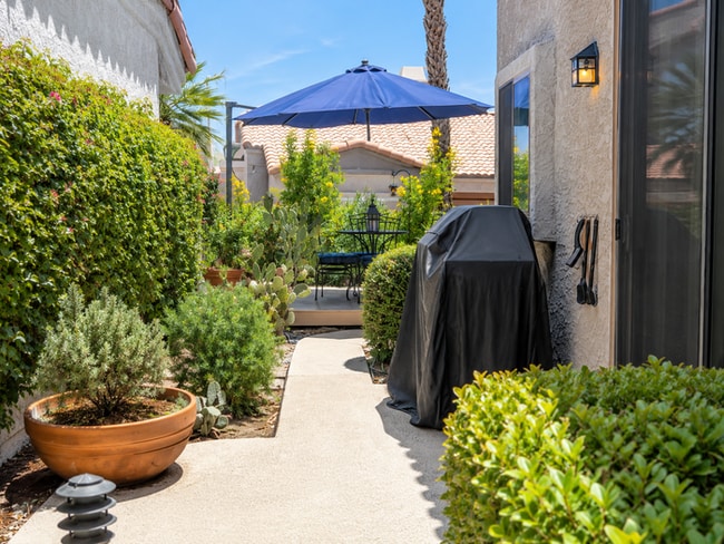 Building Photo - Fully Furnished 3BR/3BA Designer Desert Retreat in La Quinta | 30+ Day Stays