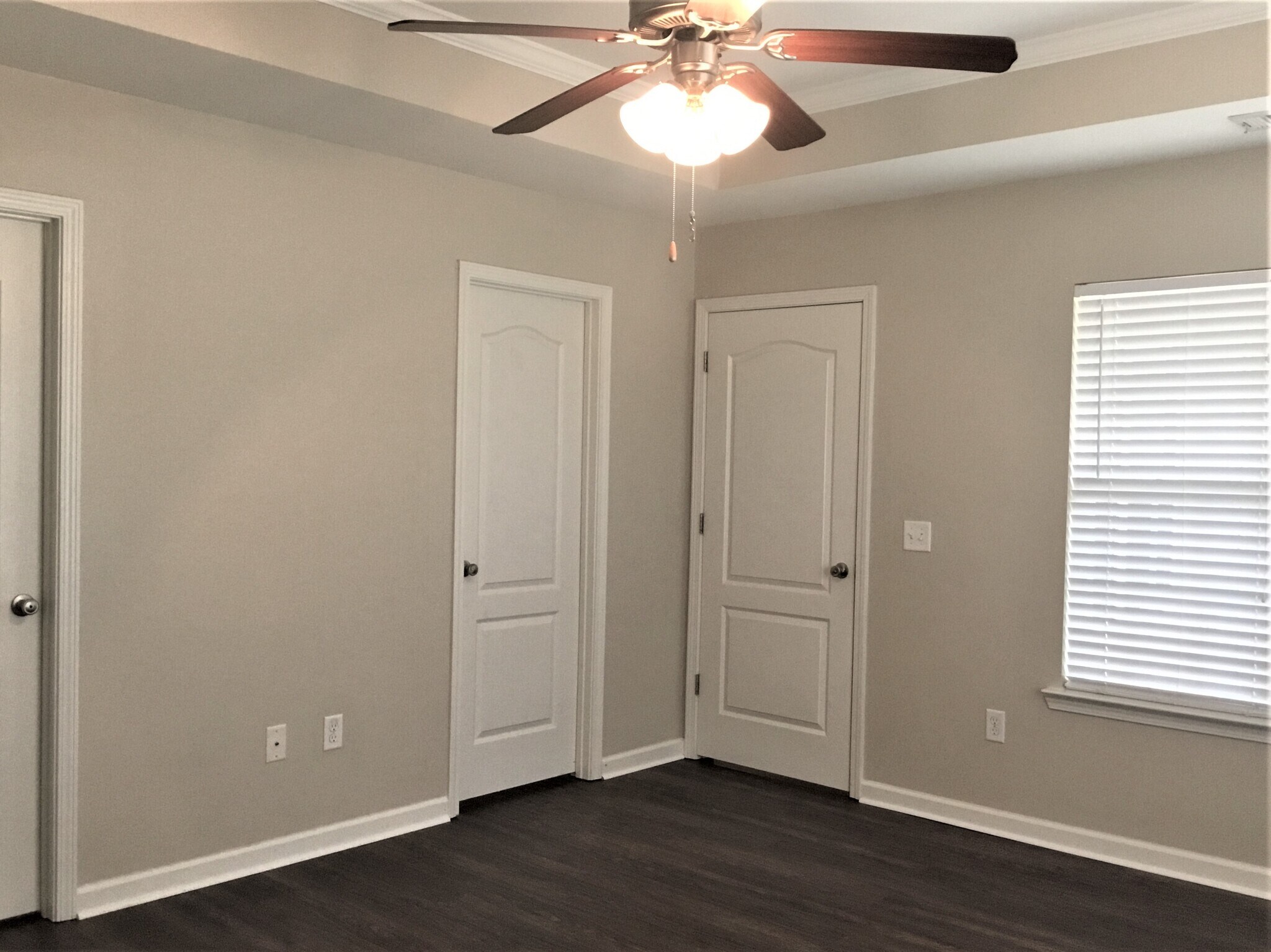 Building Photo - 107 Fontenot Dr