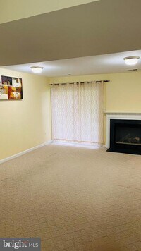 Building Photo - 13331 Misty Dawn Dr