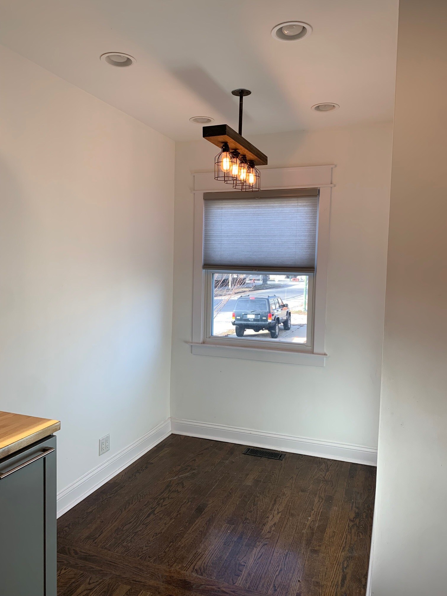 Building Photo - 4858 W Gunnison St