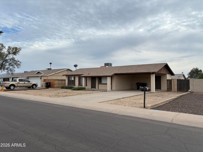 Building Photo - 7215 W Vogel Ave